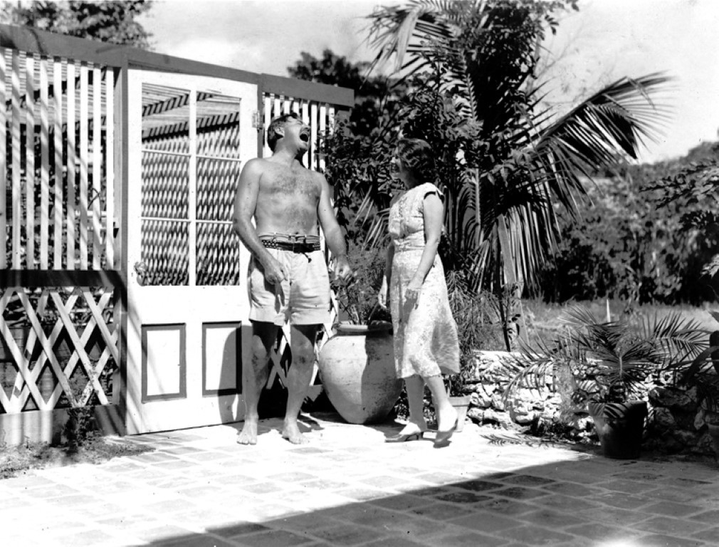 Ernest und Pauline Hemingway bei Hemingway's Key West Haus. 